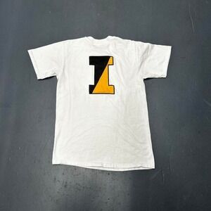 Vintage 90s single stitch university of Iowa Hawkeyes Tshirt
